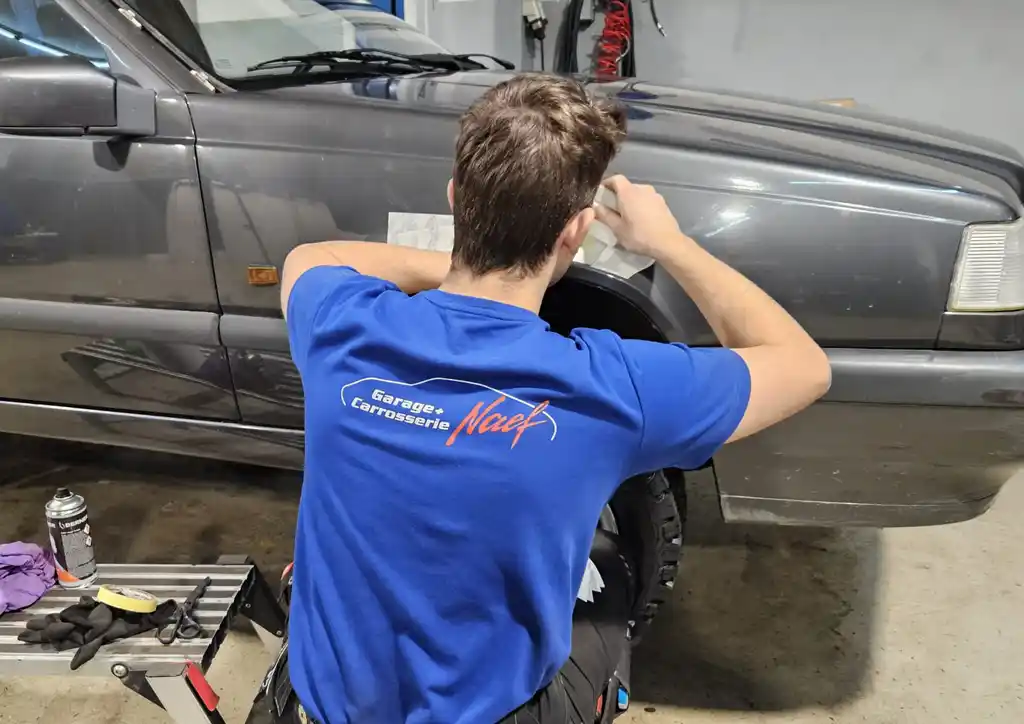 Folienbeschriftung anbringen